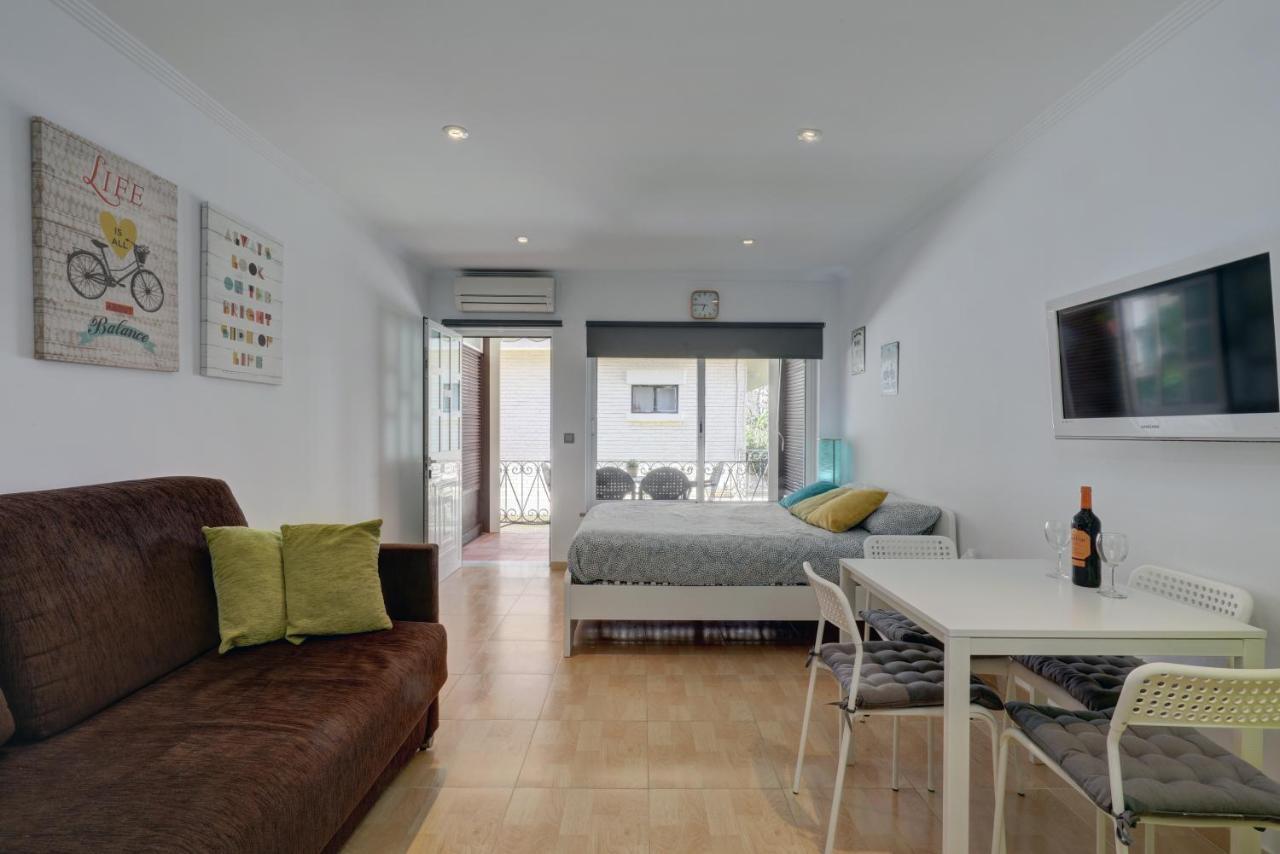 071 - Beachside Studio Perfect For A Family Getaway Διαμέρισμα Τορρεμολίνος Εξωτερικό φωτογραφία